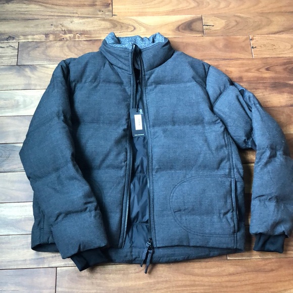 Allbirds Puffer Jacket - Picture 1 of 7